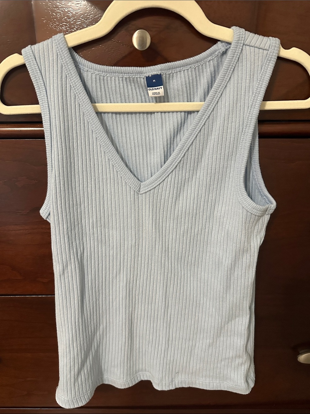 Old Navy Light Blue Ribbed V-Neck Tank Top - Women's